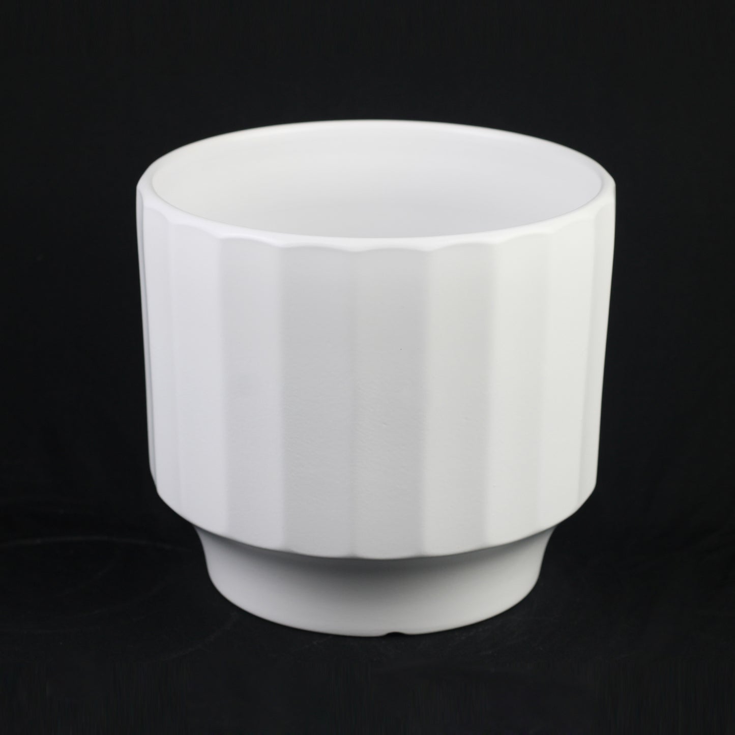 3-Piece White Stoneware Planter Set with Fluted Design