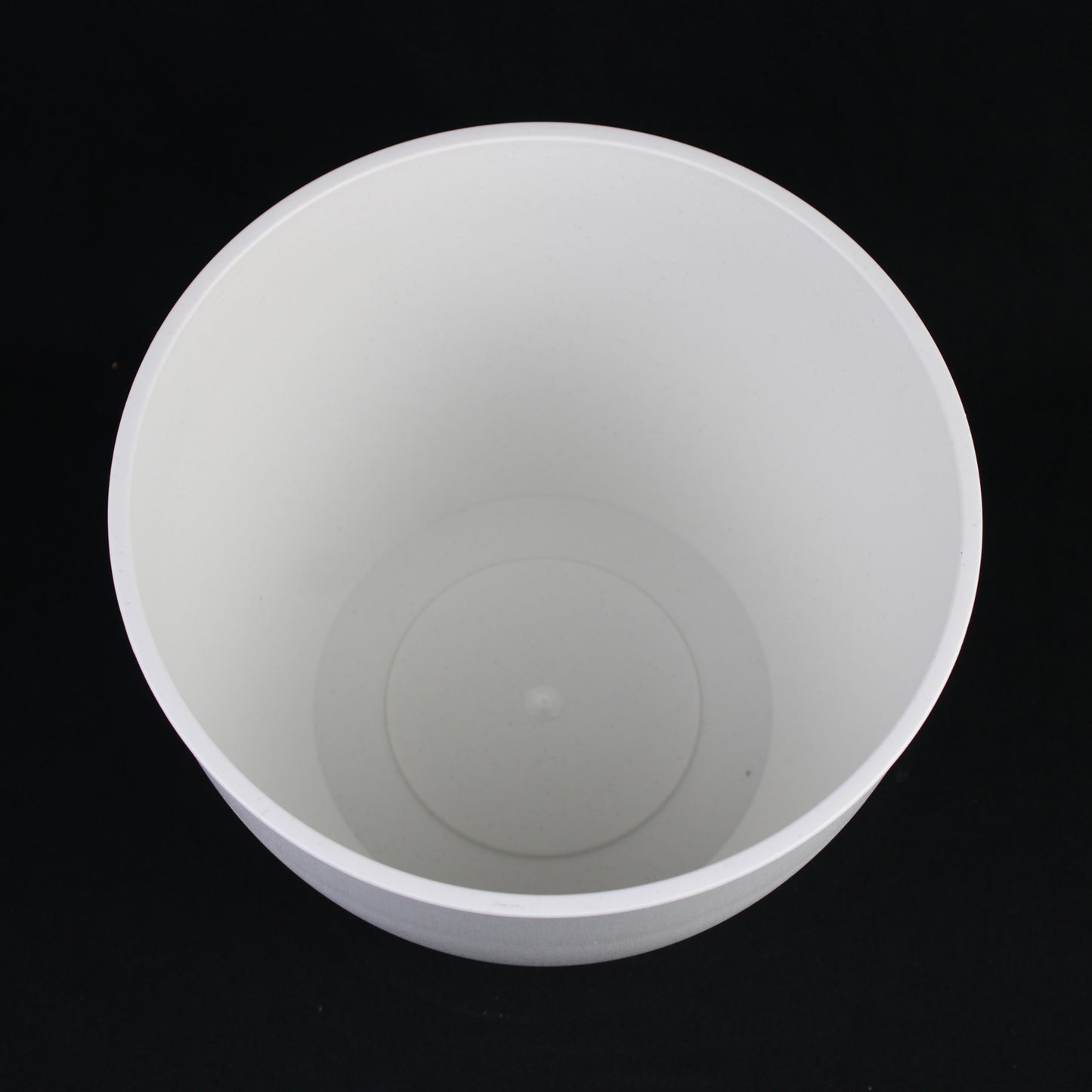 5-Piece White Plastic Planter Pot Set – Modern Round Design