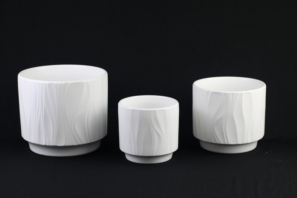 Textured White Ceramic Planters with Woodgrain Pattern – Set of 3 (without plant)