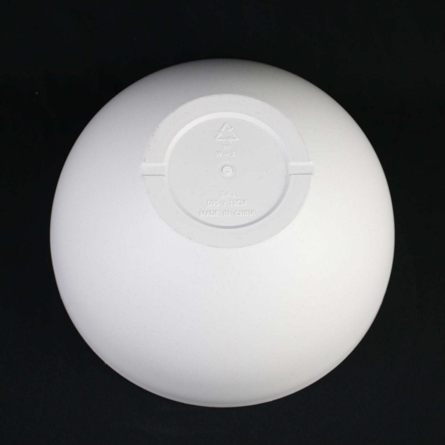 2-Piece White Plastic Serving Bowls – Modern Minimalist Design