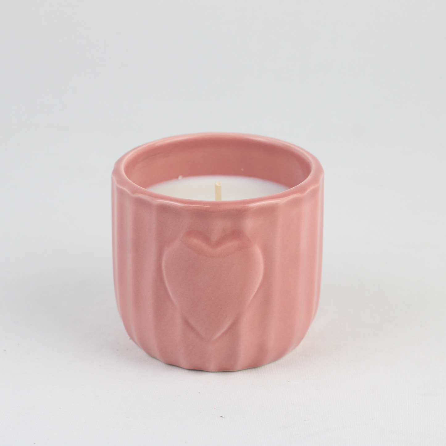 Embossed Heart Ceramic Scented Candle Set – Blush & Scarlet (set of 2pcs)