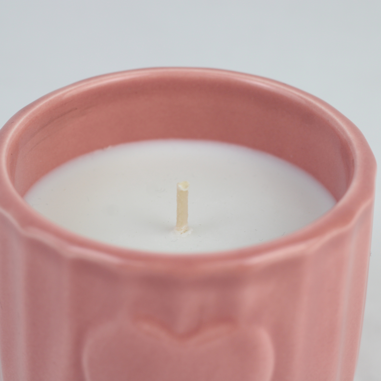 Embossed Heart Ceramic Scented Candle Set – Blush & Scarlet (set of 2pcs)