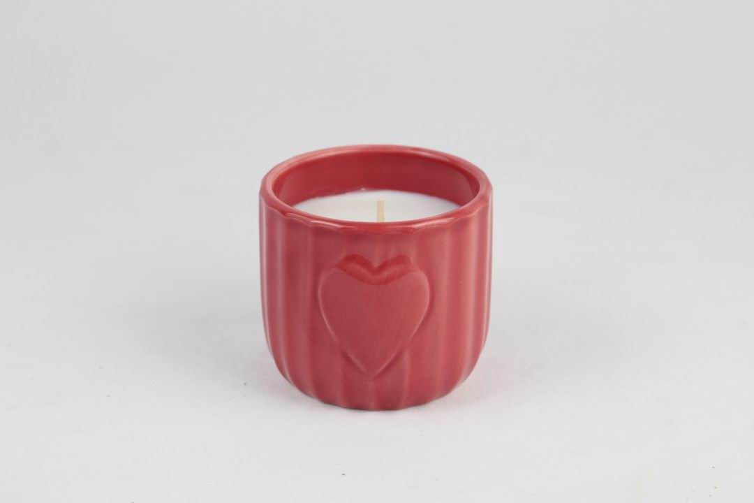 Embossed Heart Ceramic Scented Candle Set – Blush & Scarlet (set of 2pcs)