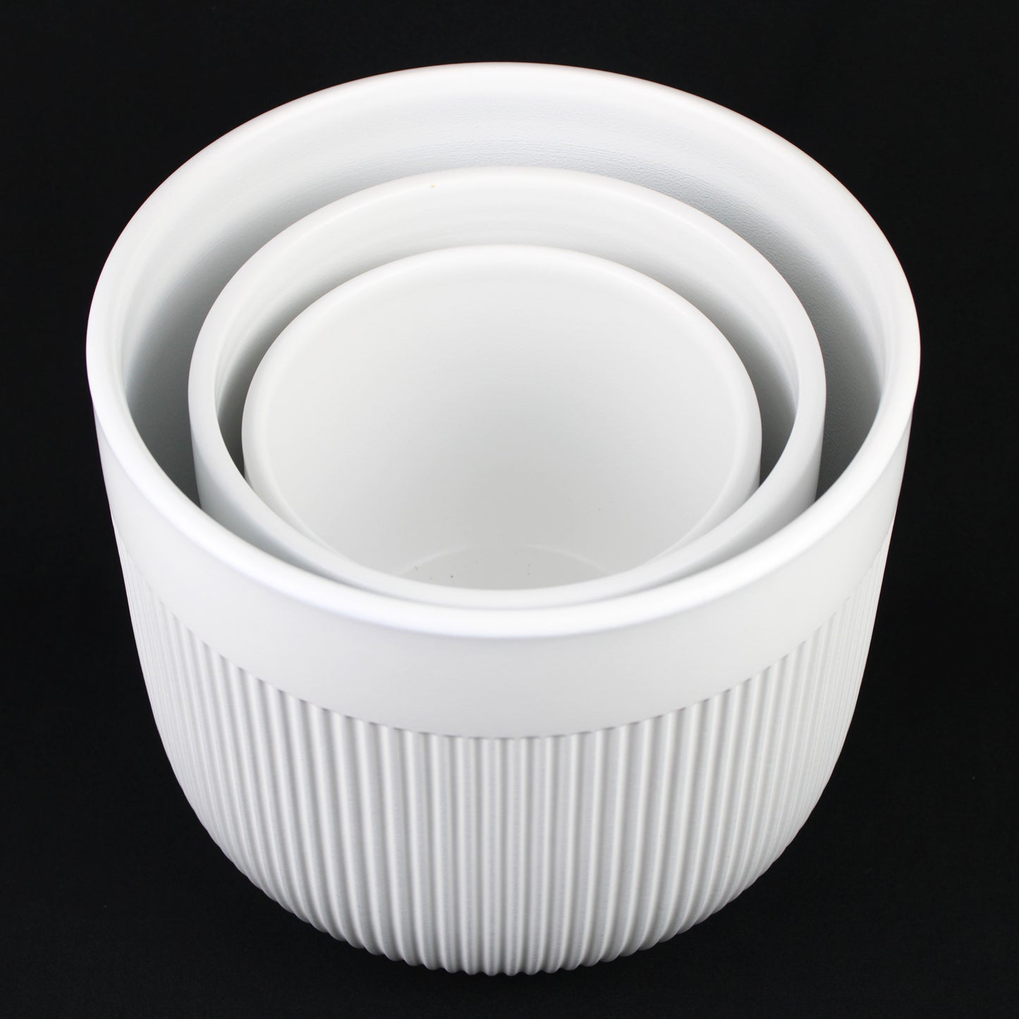 Florinia 3-Piece Stoneware Ribbed Ceramic Round White Flower Pots, 8.5" x 6.5" x 5.5"