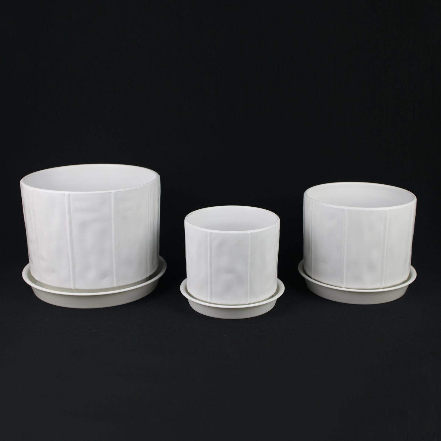 3-Piece White Stoneware Planter Pot Set with Soft Vertical Texture