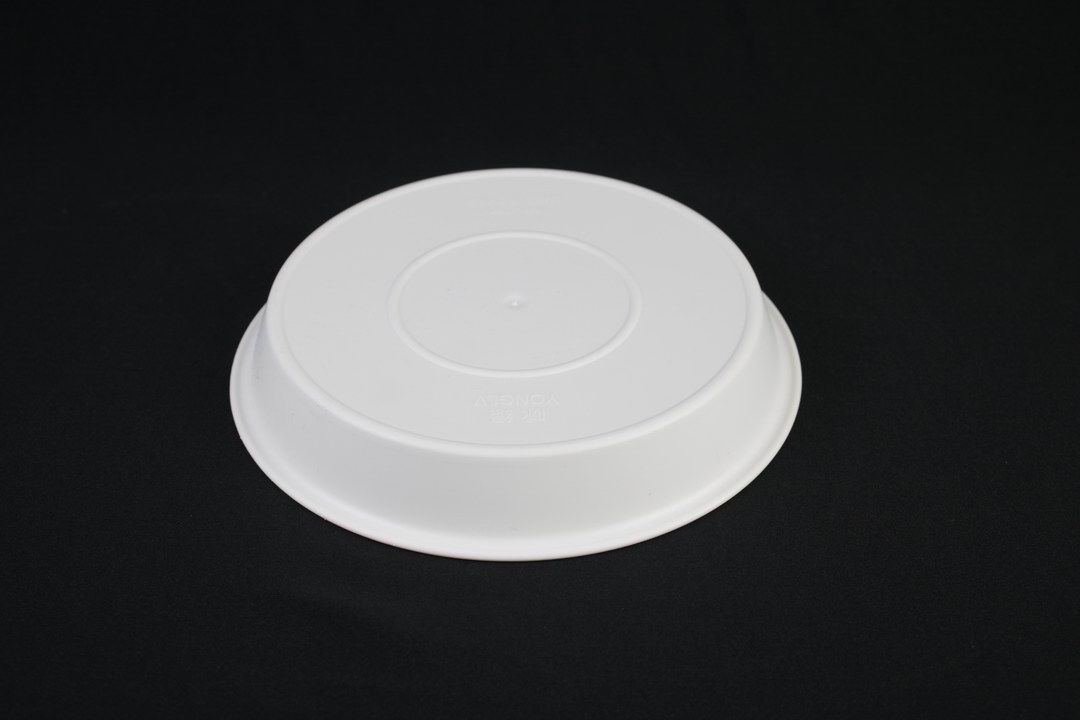 3-Piece White Plastic Decoration Plate Round Set