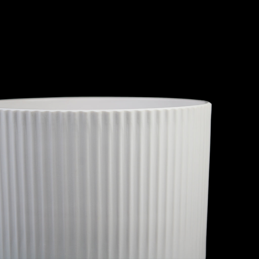 Set of 3 Ribbed Melamine Planters with Footed Base, Matte White Indoor Plant Pots (8", 6.5", 4.9")